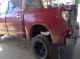 2008 TOYOTA TUNDRA, BURGUNDY, LIMITED MODEL, CREW CAB, 5.7L, AT, 4WD. Z26419

